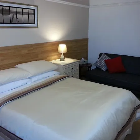 Guest house Sleepers 3*